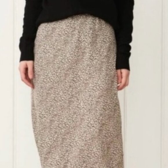 Leopard Print Skirt - Picture 7 of 7